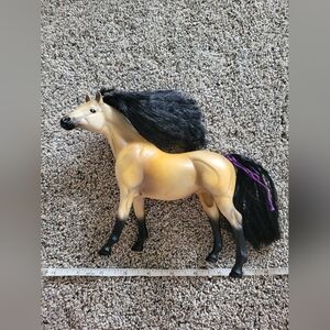 Grand Champion Appaloosa Tan & Black hair Horse Figure